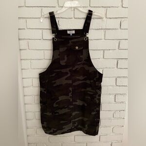 NWOT/Jolt/Camouflage Corduroy Overall Dress Short Jumper Bib Style Size Large